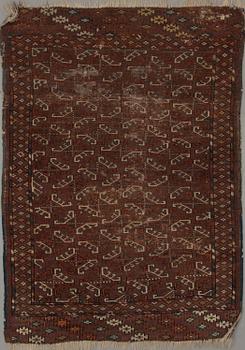 MATTA, Turkmen. Ca 152x110 cm.