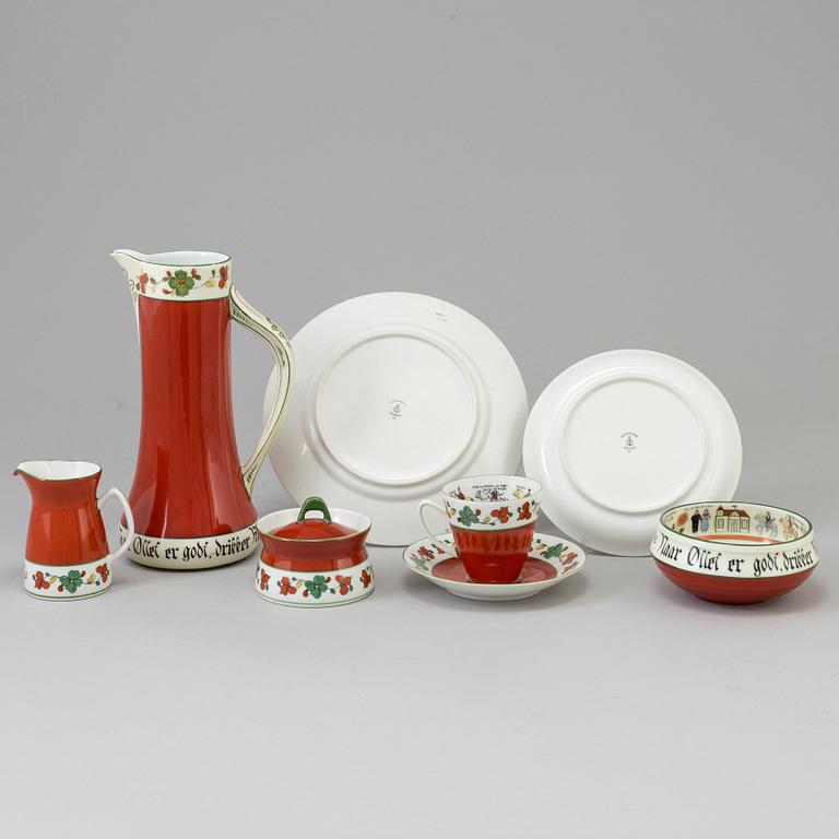 SERVISDELAR, 21 delar, porslin, "Folklore" Porsgrunds Porselaensfabrik, Norge, 1900-talets första hälft.