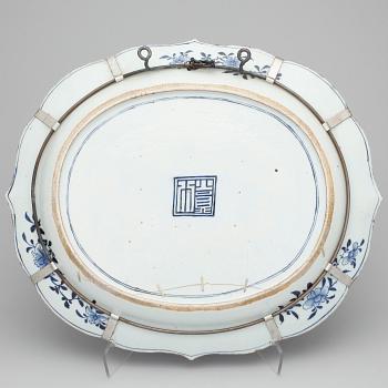 STEKFAT, porslin, Kina, 1700-tal.