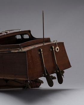 MODELLBÅT, Vosper Motor Jakt, England, 1937.
