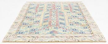 Märta Måås-Fjetterström, matta, "Almarna", flossa, 302 x 207 cm. Signerad AB MMF.