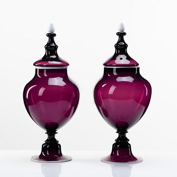 A pair of purple glass jars with covers, presumably Norway, 19th Century.