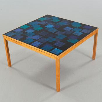 A 1950/60s coffee table by Algot Törneman and David Rosén, from the Triva-series for Nordiska Kompaniet.