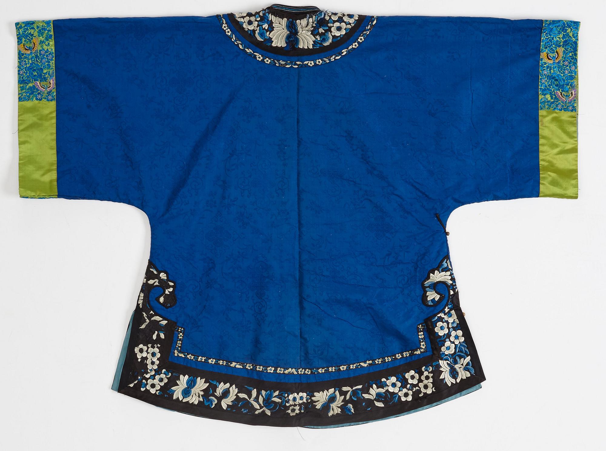 A Chinese embroidered silk robe, 1920's.
