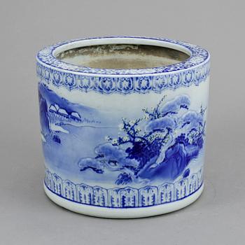 YTTERFODER, porslin, Kina, 1800-tal.
