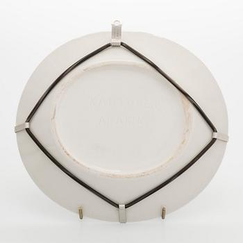 Birger Kaipiainen, dekorationstallrik,stengods, signerad Kaipiainen Arabia.