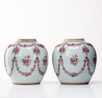 A pair of famille rose jars, Qing dynasty, Qianlong (1736-95).