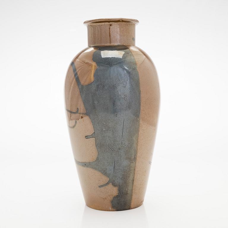 Inkeri Leivo, vas, keramik, signerad Inkeri Leivo Arabia.