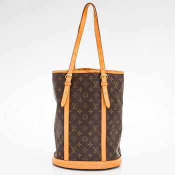 Louis Vuitton, a Monogram Canvas "Bucket" bag with pochette.