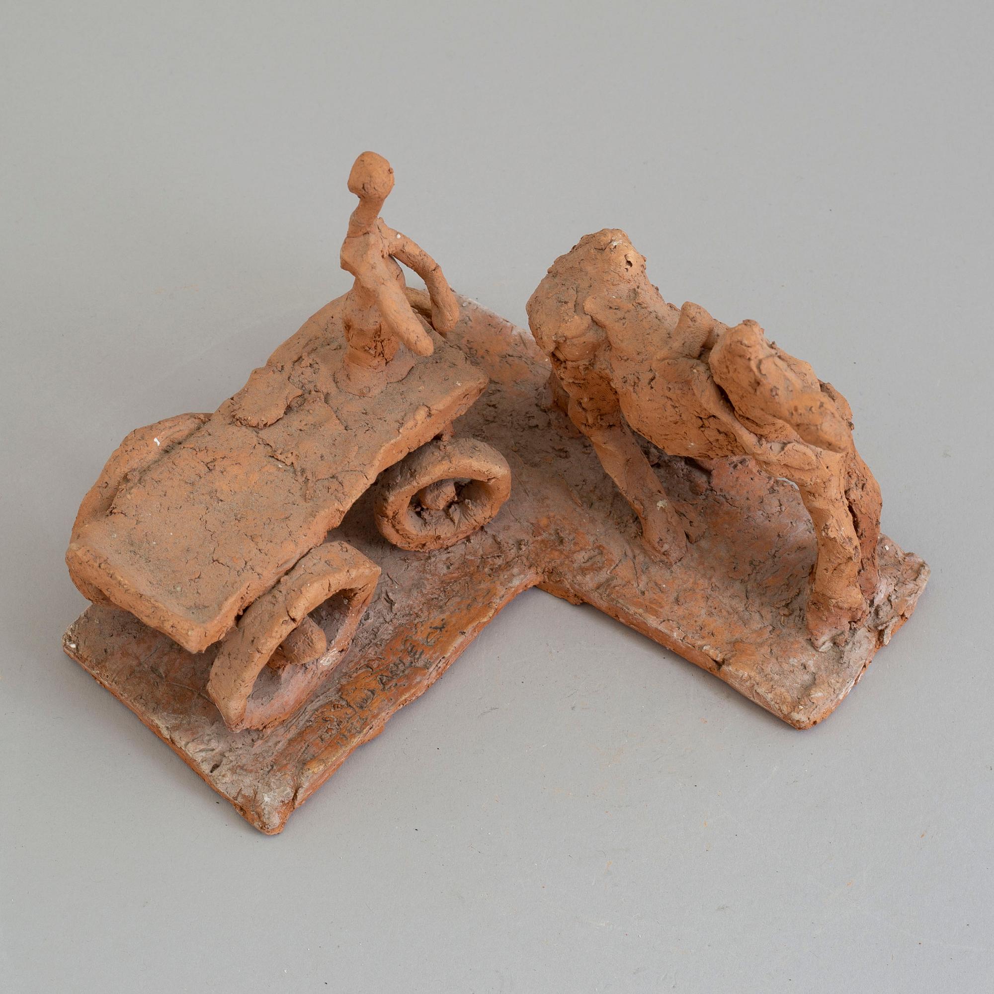 ASMUND ARLE, Skulptur, terracotta, signerad A. Arle och daterad 1953.