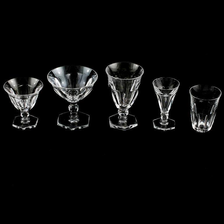 GLASSERVISDELAR, 57 st, Boda, omkring 1900-talets mitt.
