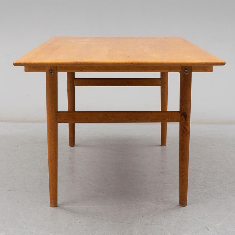 HANS J. WEGNER, a table, model "CH327", Andreas Tuck, Denmark, from the latter half of the 20th century.