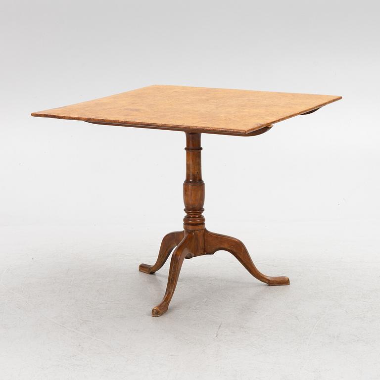 Folding table, by Carl Hollst (master in Eskilstuna 1787-1830).