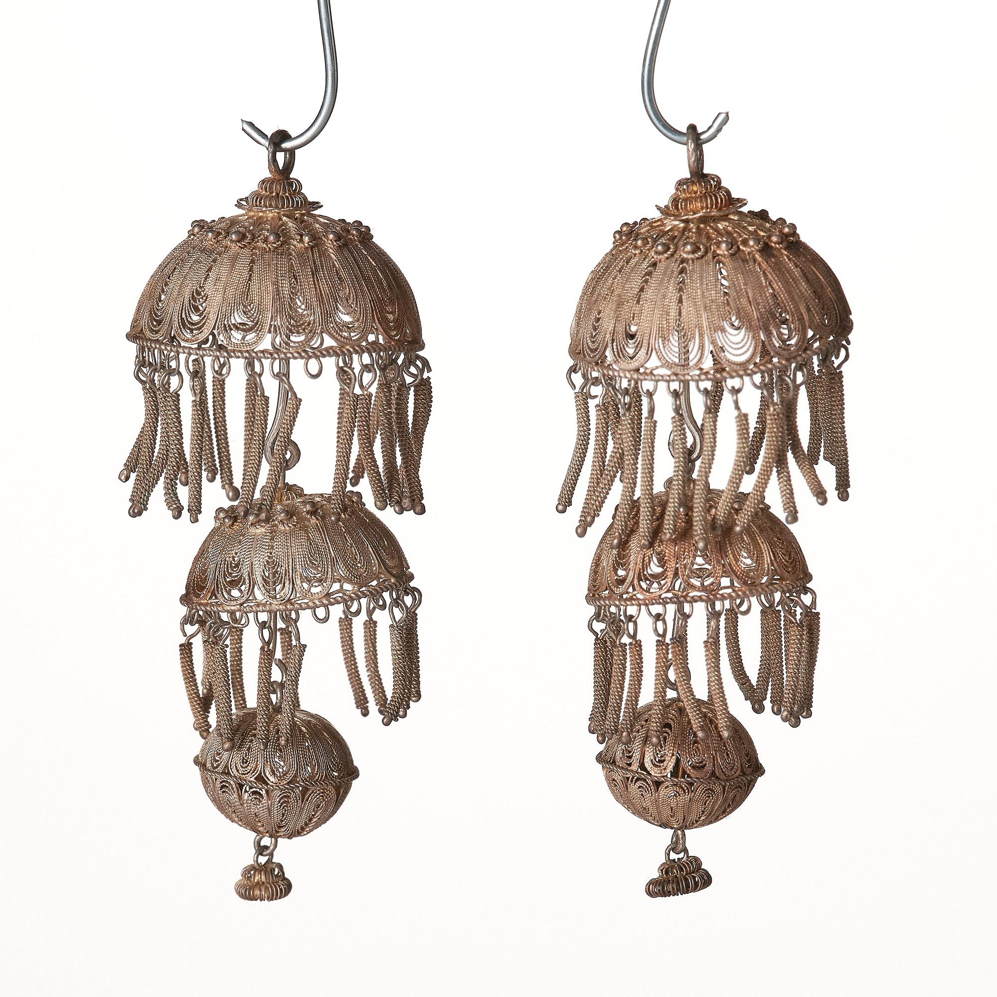 A pair of silver filigree earrings/re-worked hair ornaments, Qing dynasty, 19th Century.