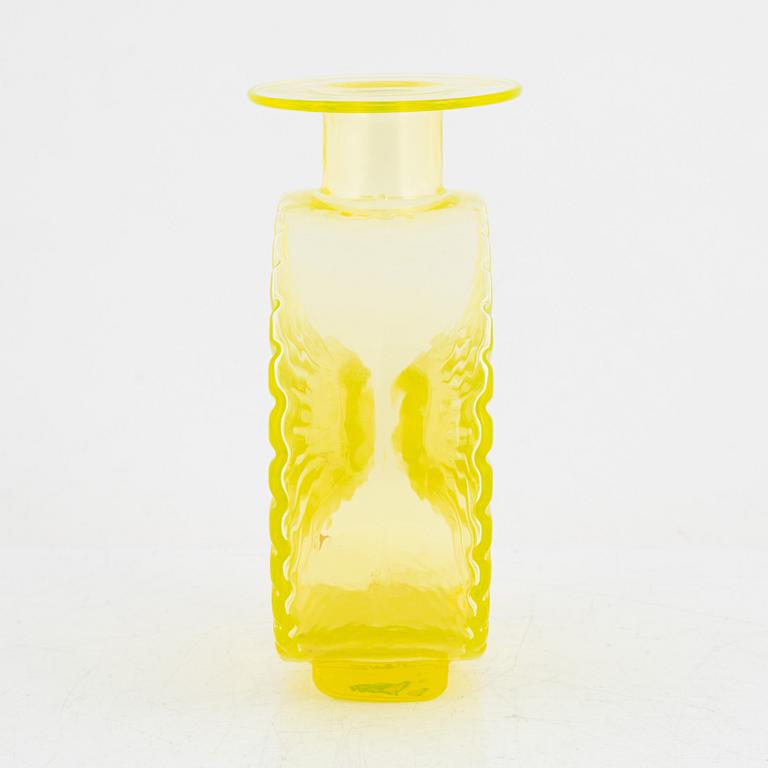 Helena Tynell, bottle, "The Sun Bottle" from Riihimäen Lasi Oy. In production 1964-1974.