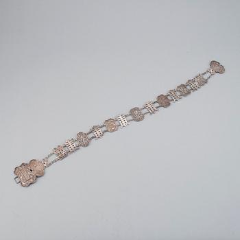 A Chinese silver belt, Luen Hing, Shanghai, China, circa 1875-1930.