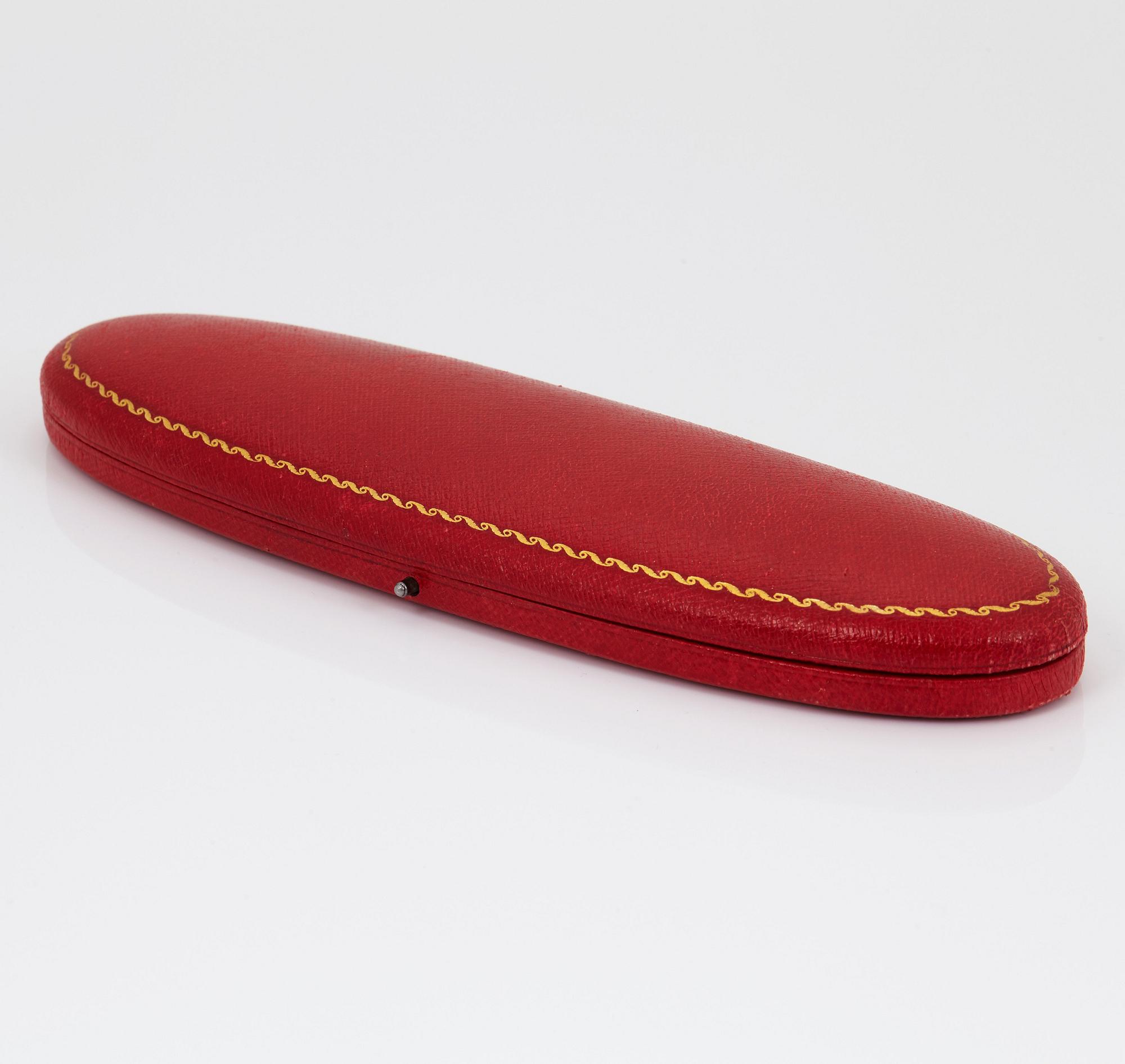 PÄRLCOLLIER.