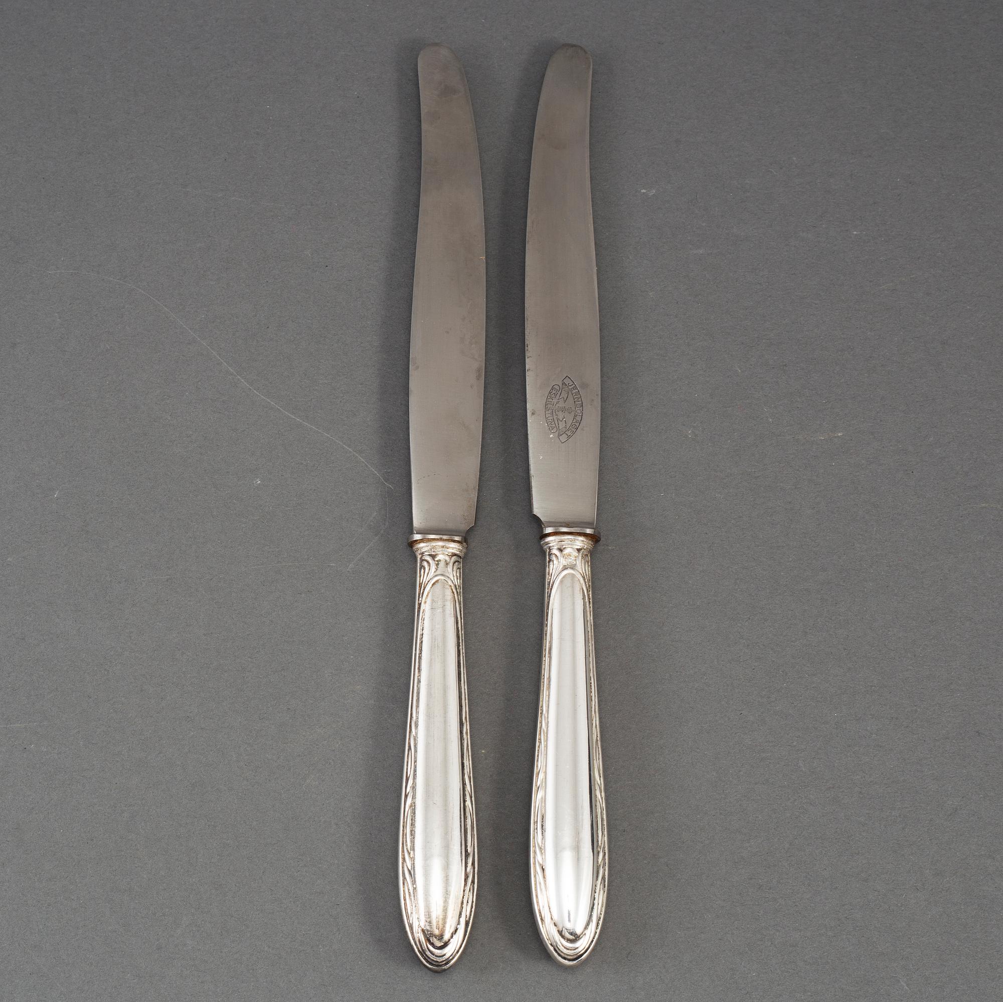 12 silver knives, 'Munvig', K Andersson, Stockholm 1920s.