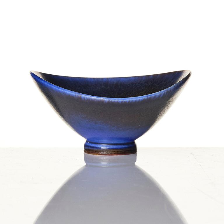 Berndt Friberg, a set of two stoneware vases and a bowl, Gustavsberg Studio 1950s-60s.