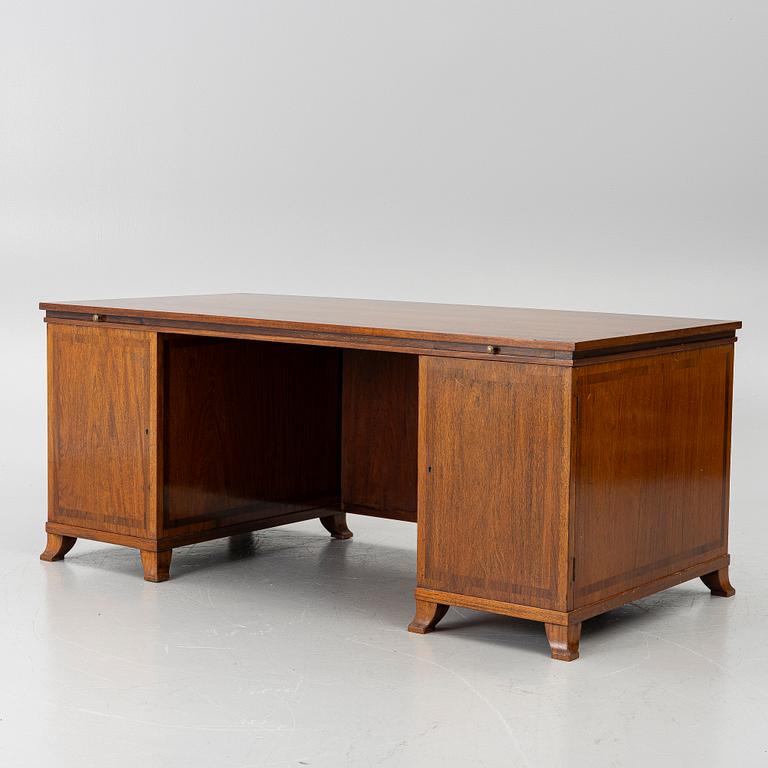 Carl Malmsten, attributed to, an imposing desk, circa late 1920s.