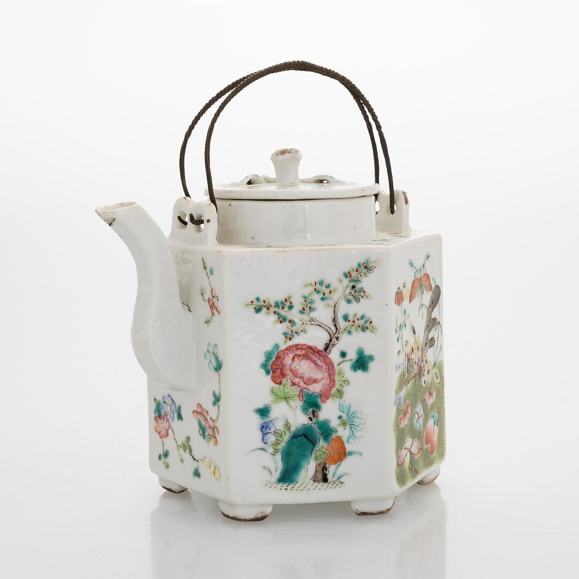 Teekannu, posliini, Kiina.