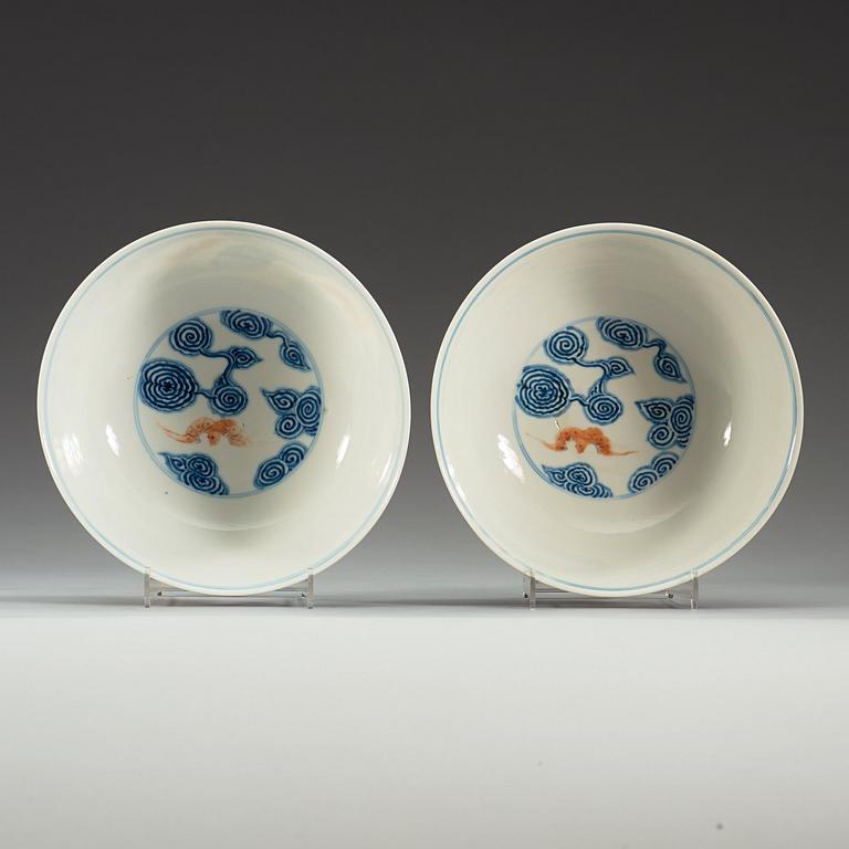 A pair of blue and white 'bats' bowls, China, 20th century, with Guangxu six character mark.