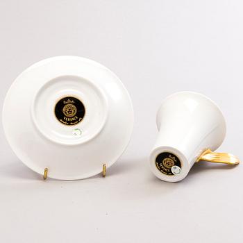 VERSACE Ikarus, Médaillon Méandre d'Or 2 + 2 porcelain plates with a coffee cup by Rosenthal.