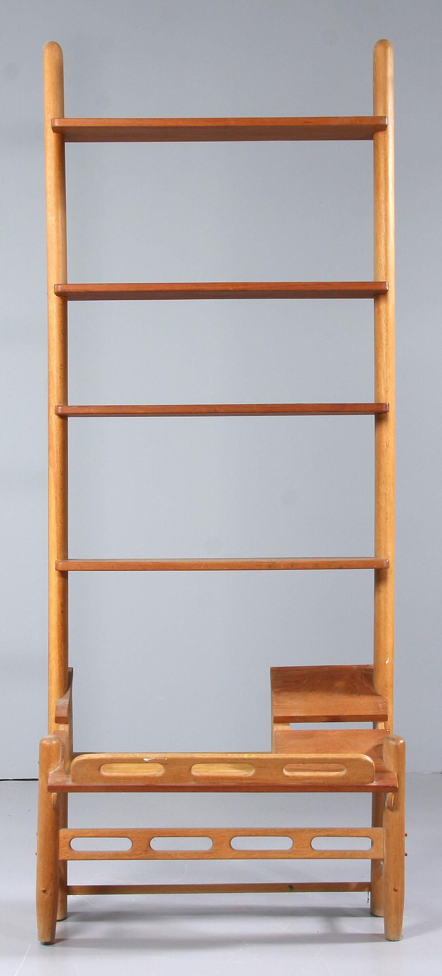 BOKHYLLA, tillskr William Watting för A/S Mikael Laursen, 1950/1960-tal.