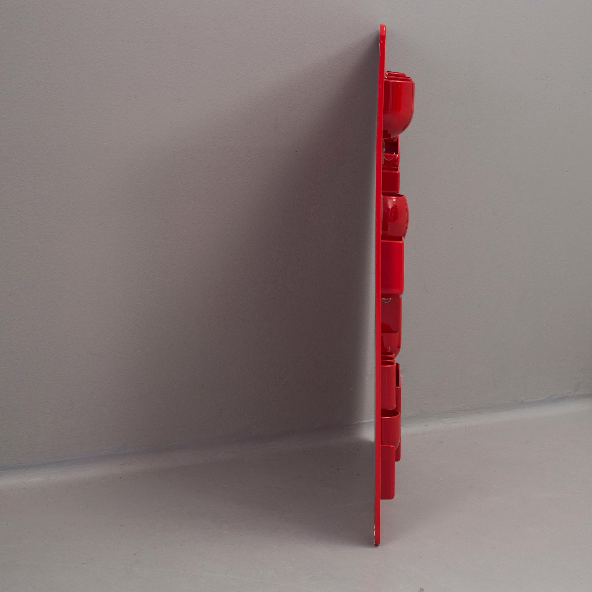 DOROTHEE MAURER-BECKER, väggförvaring, plast, "UtenSilo", formgiven 1969.