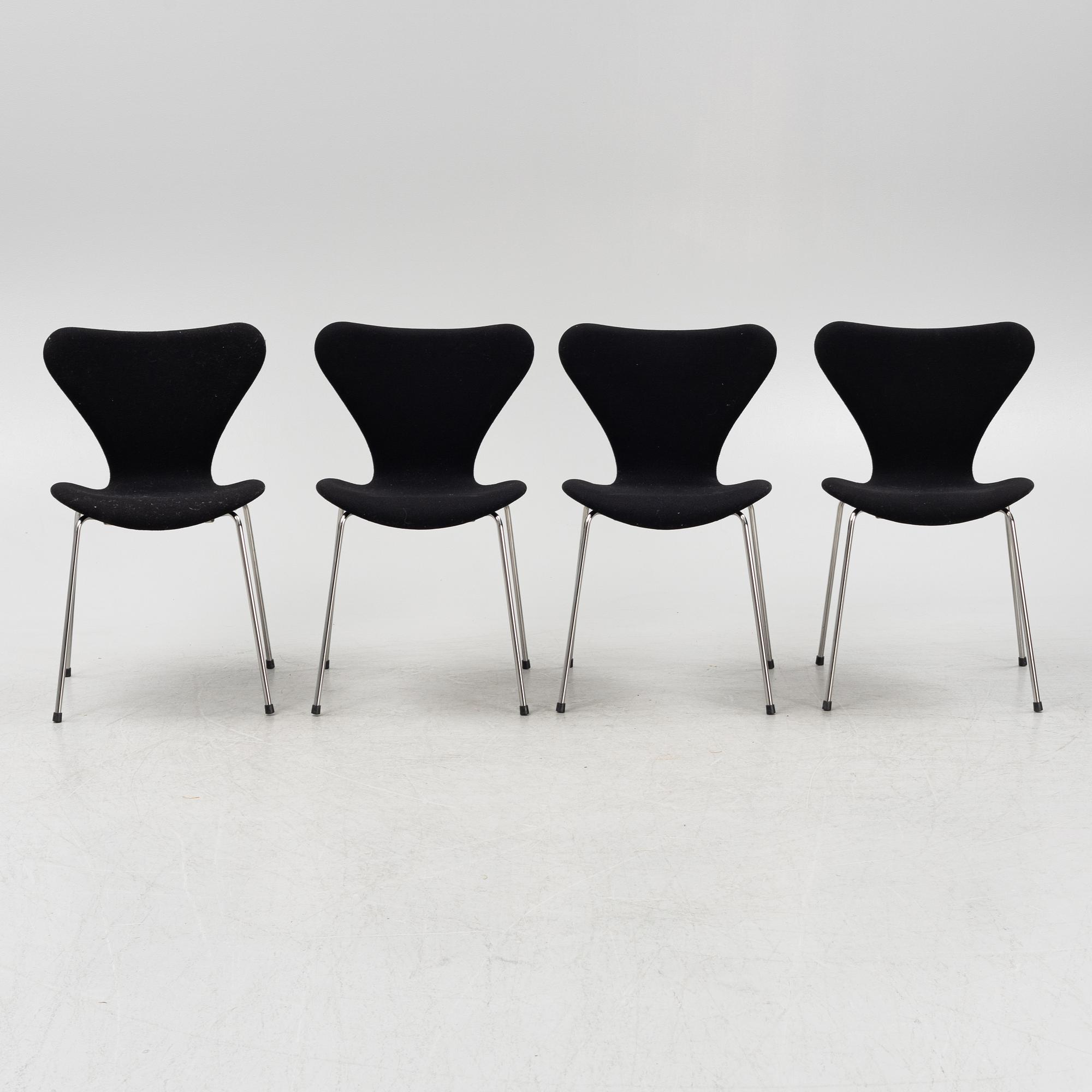 Arne Jacobsen, stolar, 4 st, "Sjuan", Fritz Hansen, 2000-tal.