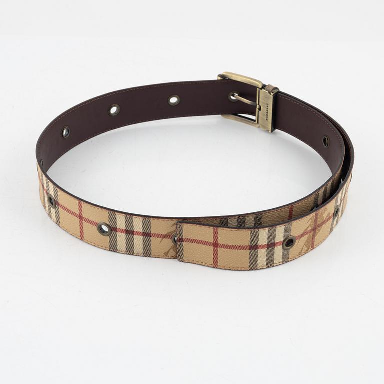 Burberry, bälte och plånbok.