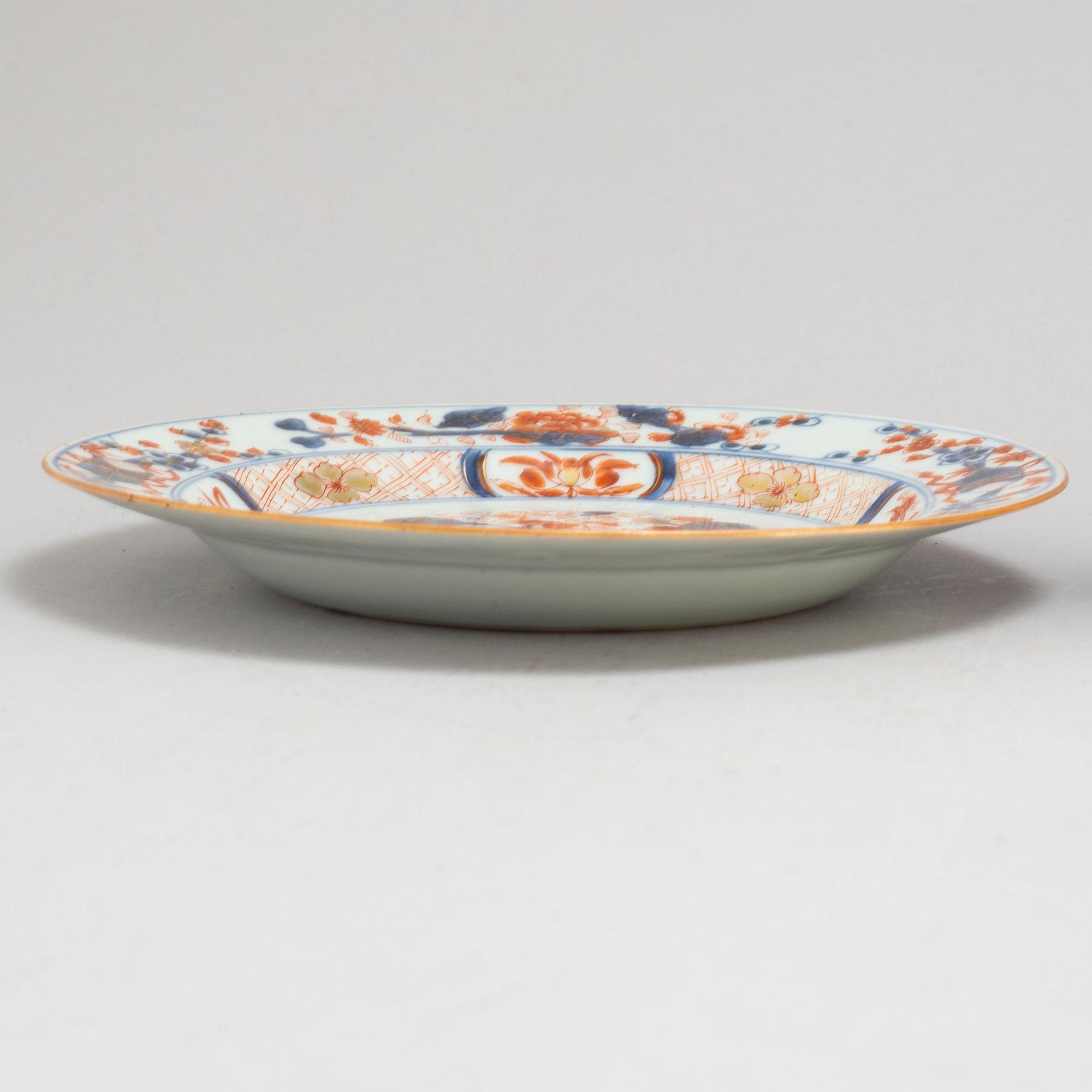 Six imari plates, Qing dynasty, Qianlong (1736-95).