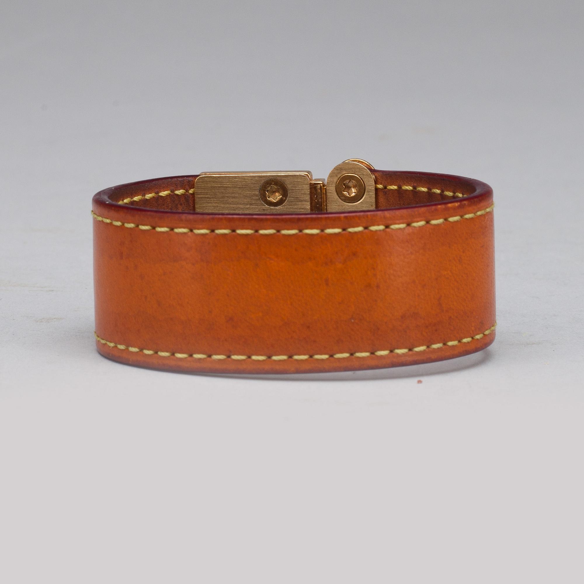 ARMBAND, Louis Vuitton, Paris.