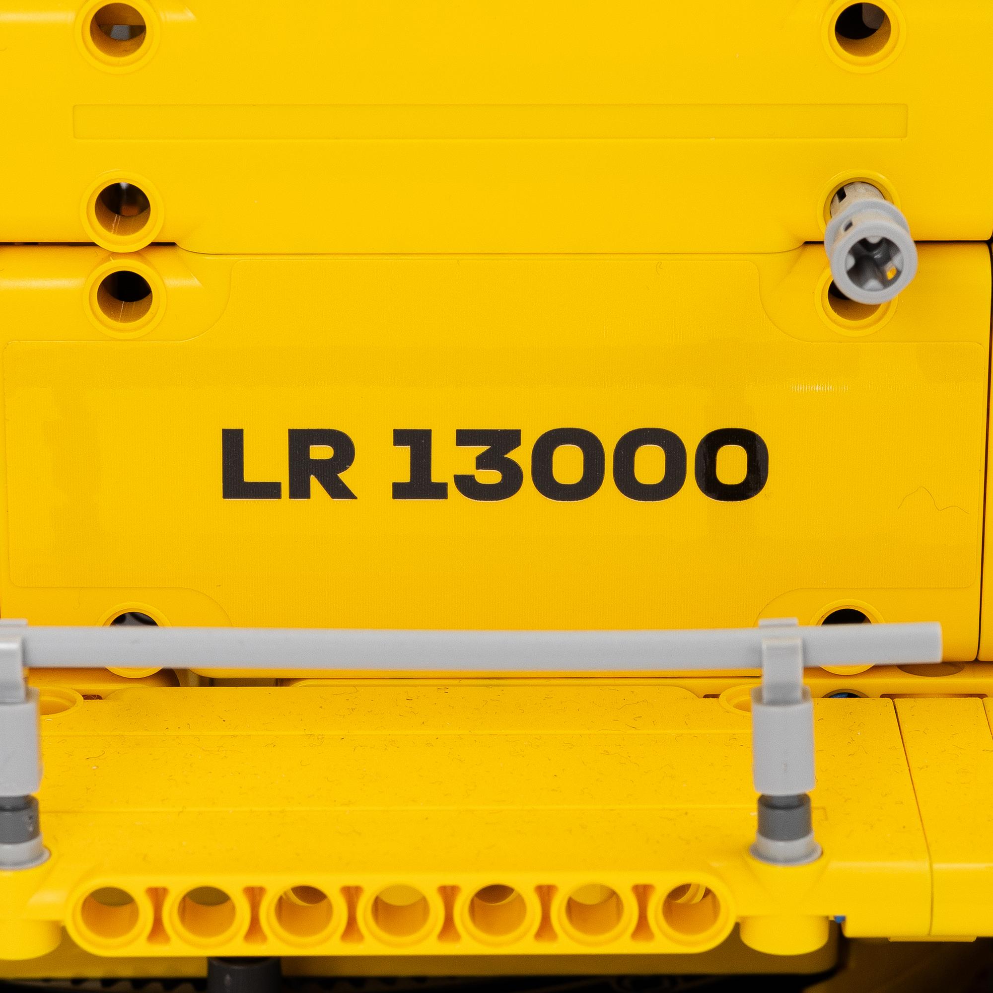 Lego, 4 byggda modeller.