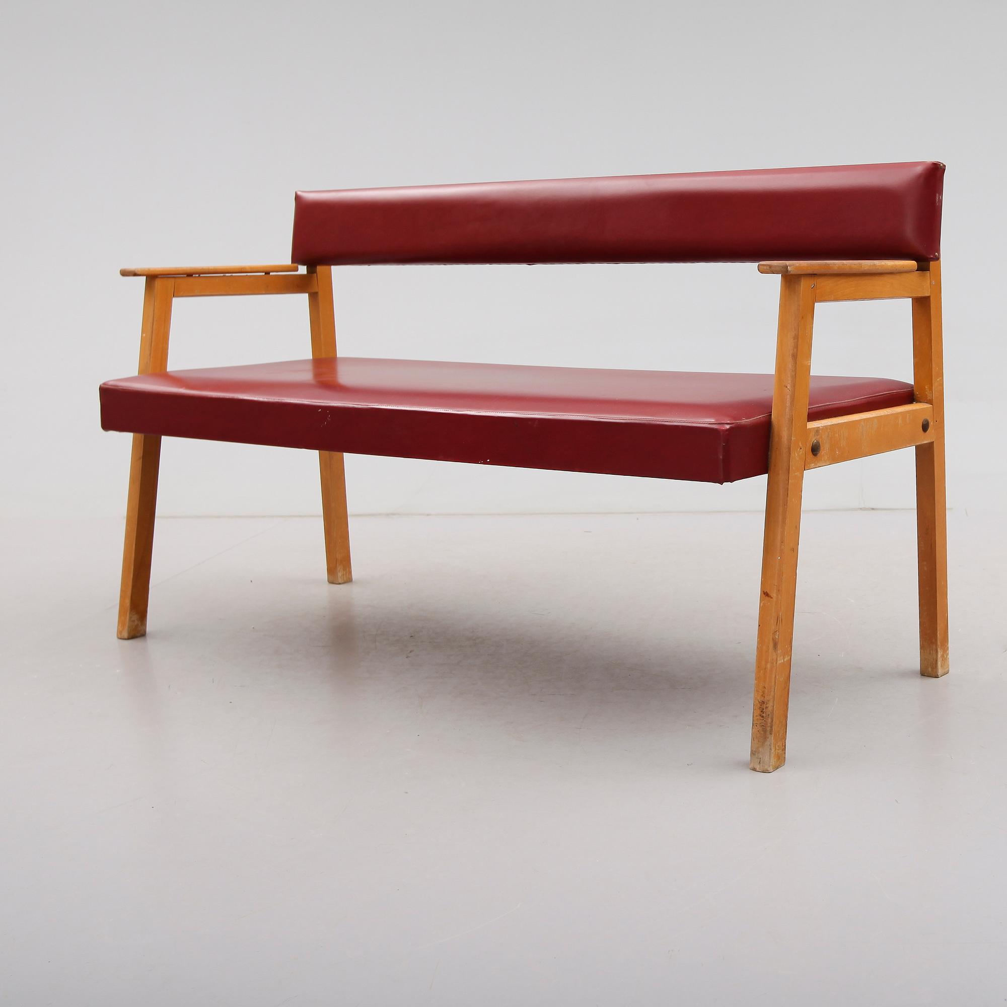 SOFFA, 1900-talets mitt.