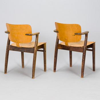 Ilmari Tapiovaara, A pair of  1950s armchairs 'Domus' for Keravan Puutoellisuus, Finland.