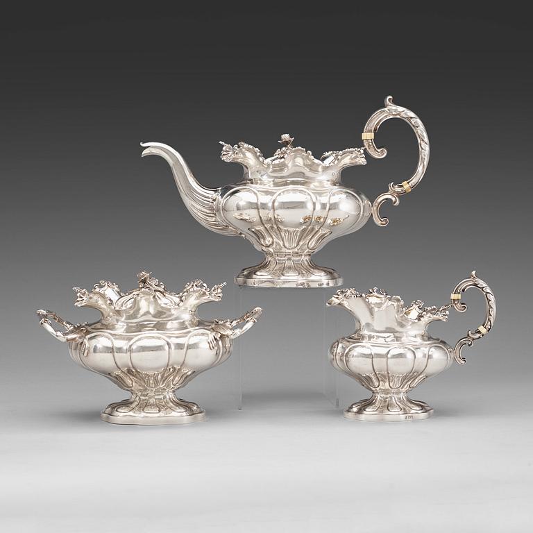 A Russian 19th century parcel-gilt three piece tea-set, marks of Sasikow, Moscow 1839.