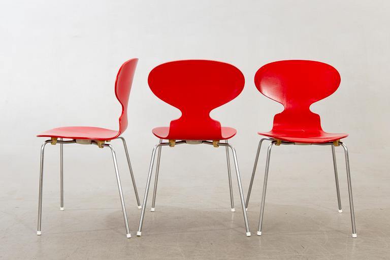 Arne Jacobsen, a set of four Myran chairs for Fritz Hansen later part of the 20th century.