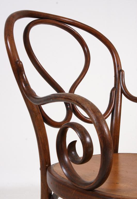 KARMSTOL, Thonet-stil, 1900-talets första del.