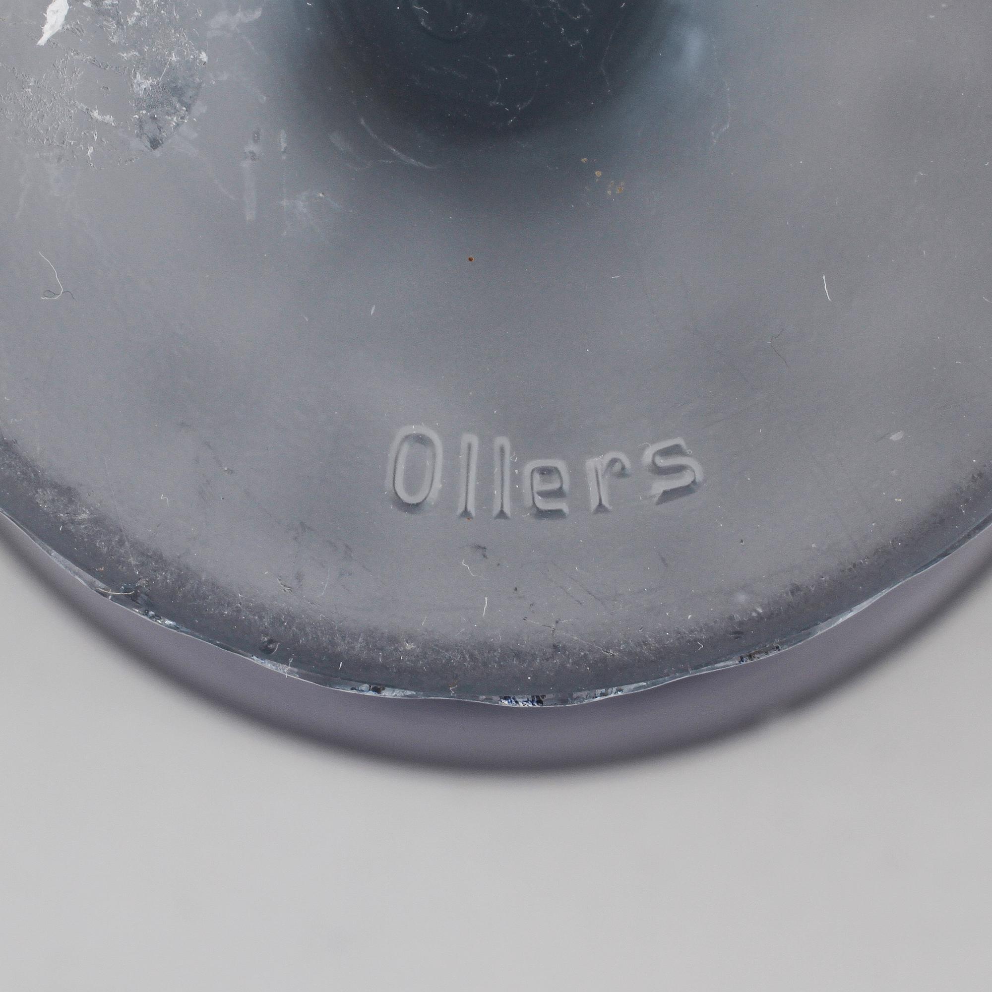 VASER, 3 st, pressglas, Edvin Ollers, Elme glasbruk, 1900-talets första hälft.