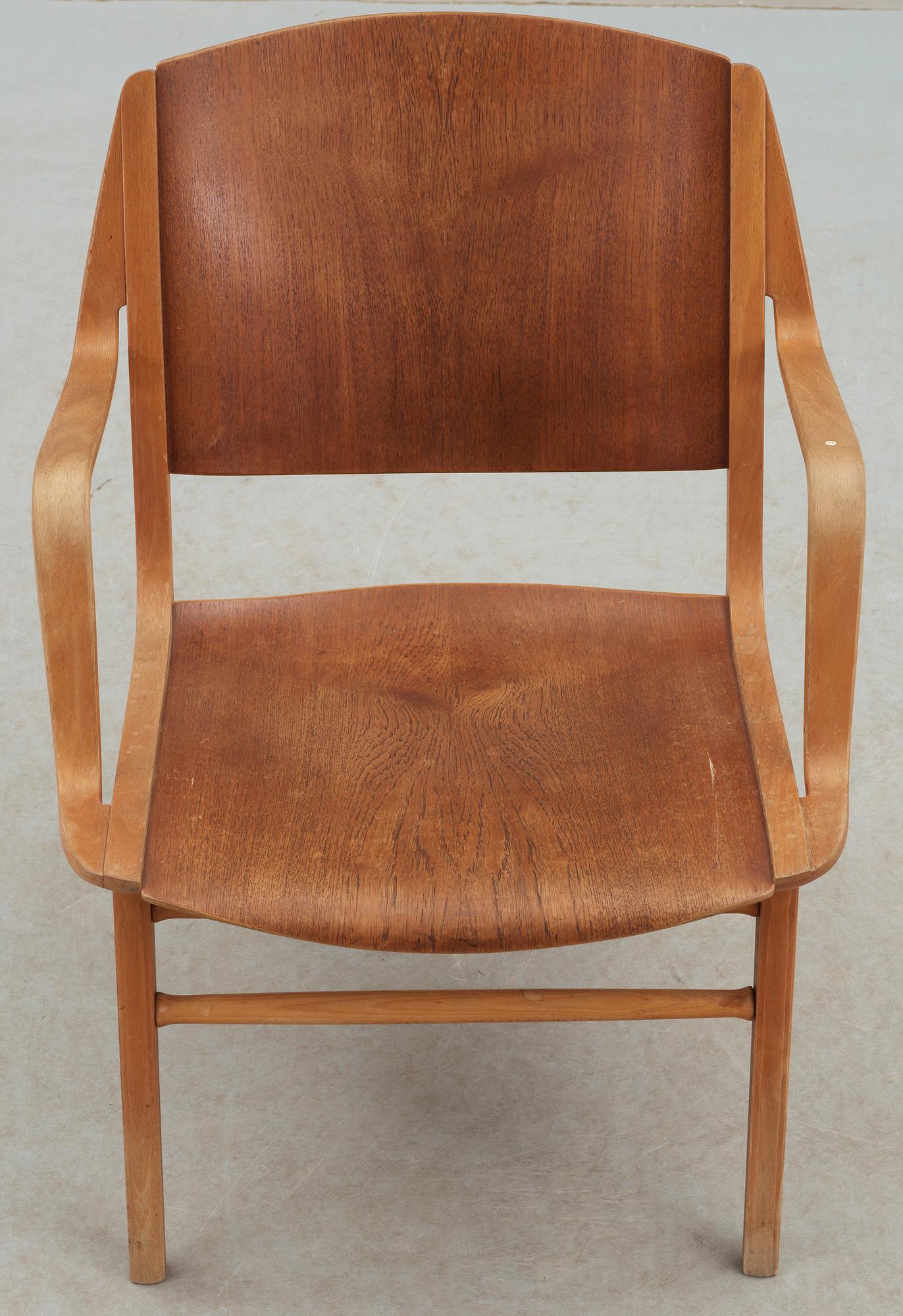 PETER HVIDT & ORLA MØLGAARD NIELSEN, karmstol, "Ax-stolen", Fritz Hansen, Danmark 1950-60-tal.
