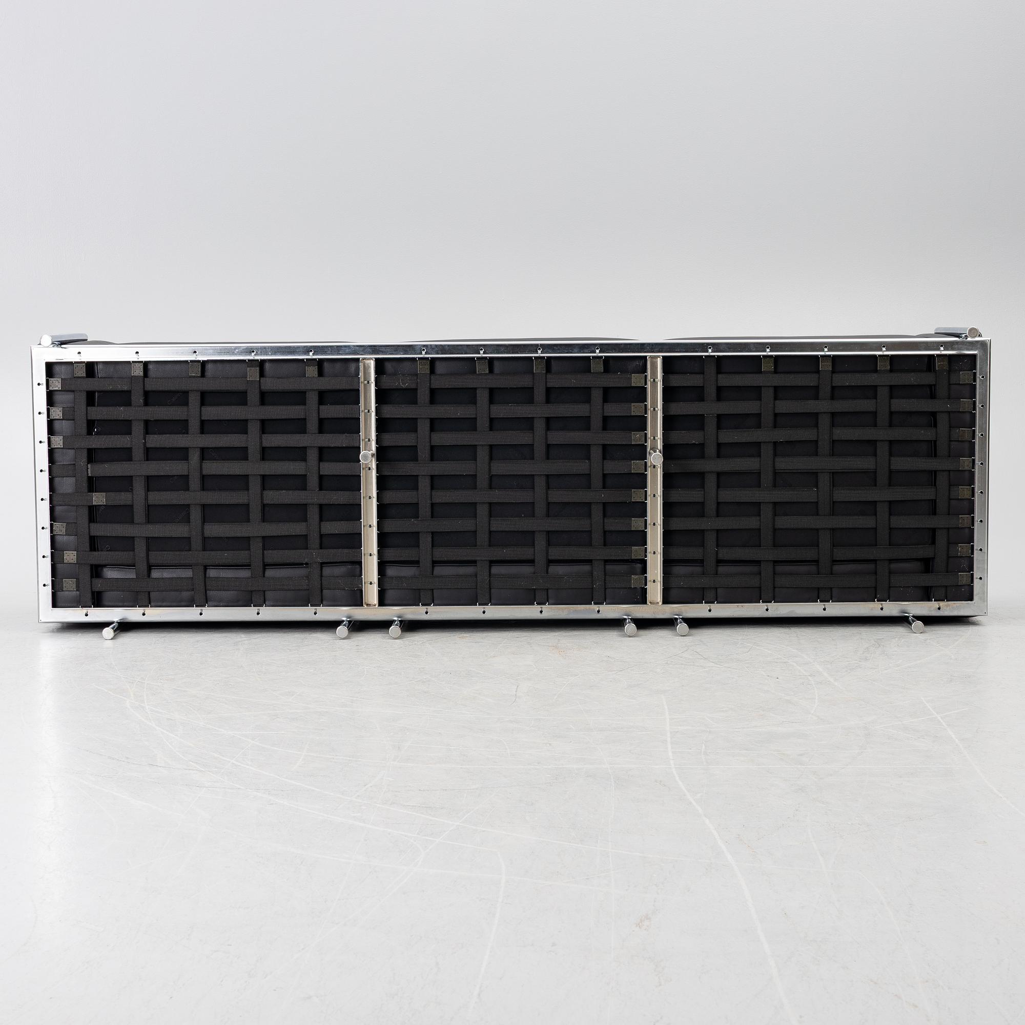 Le Corbusier, Pierre Jeanneret & Charlotte Perriand, soffa"LC3", Cassina, Italien.