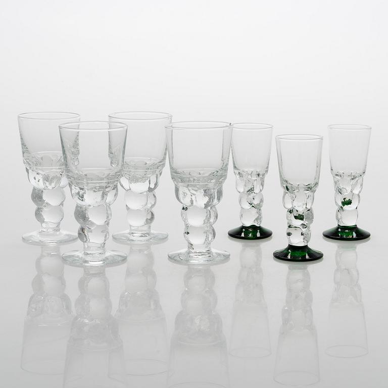 Oiva Toikka, glasservis, 28 delar, "Mukura" ("Paratiisi"), Notsjö 1971-75.