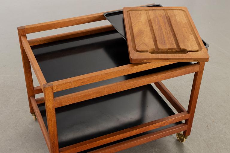 An BØRGE MOGENSEN serving trolley, model 5370.