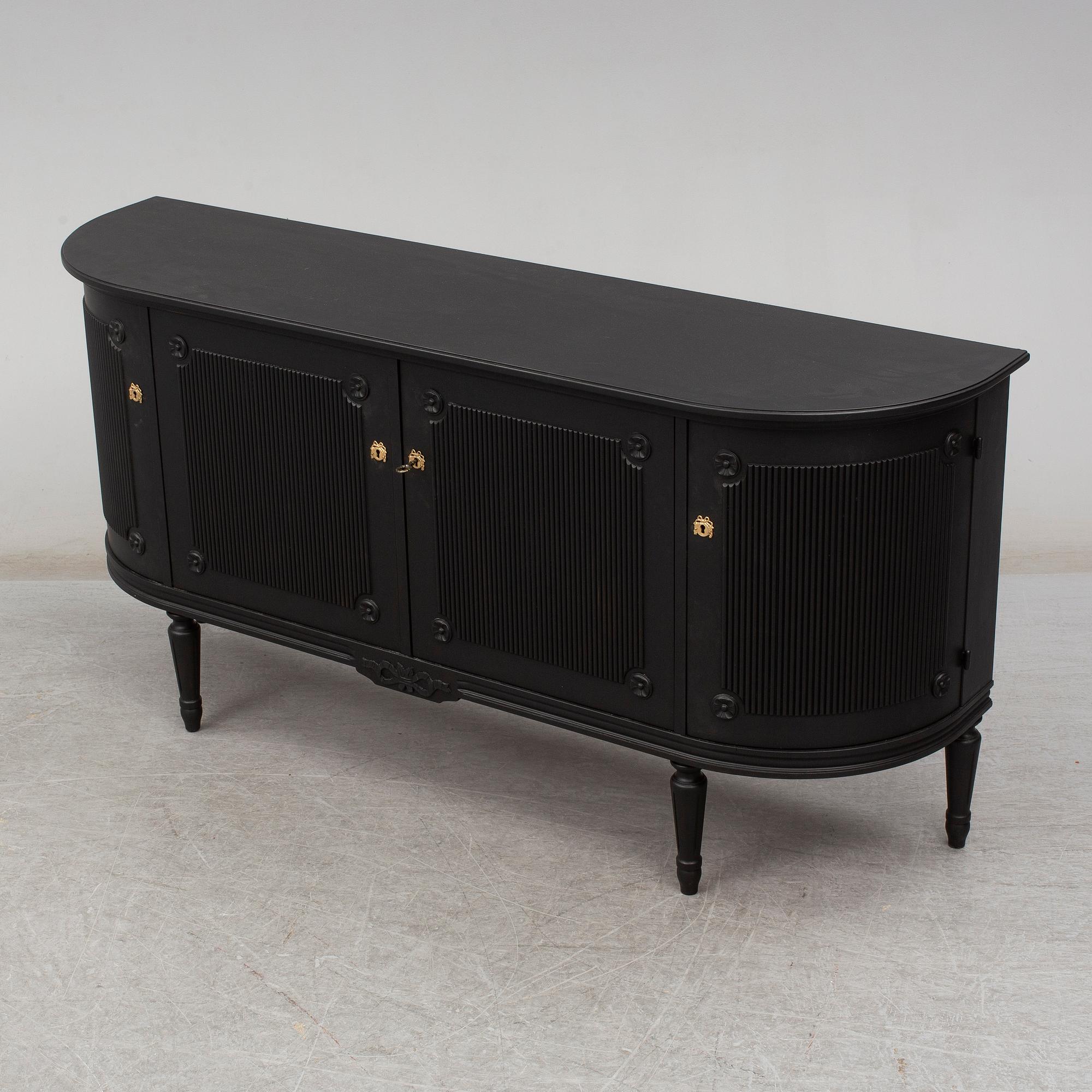 SIDEBOARD, gustaviansk stil, 1900-talets andra hälft.