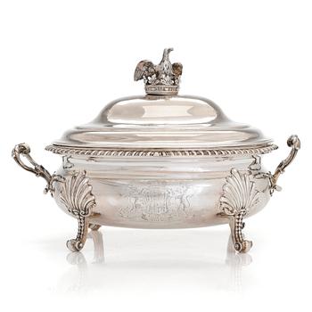 A mid-18th-century sterling silver tureen, mark of Peter Archambo II and Peter Meure, London 1753.