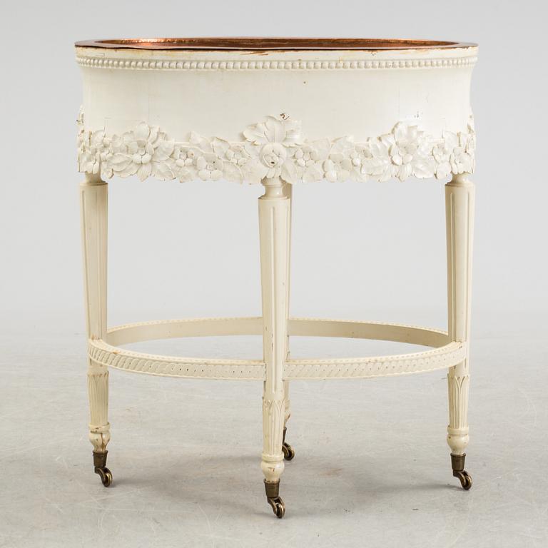 BLOMBORD, gustaviansk stil, 1900-talets första hälft.