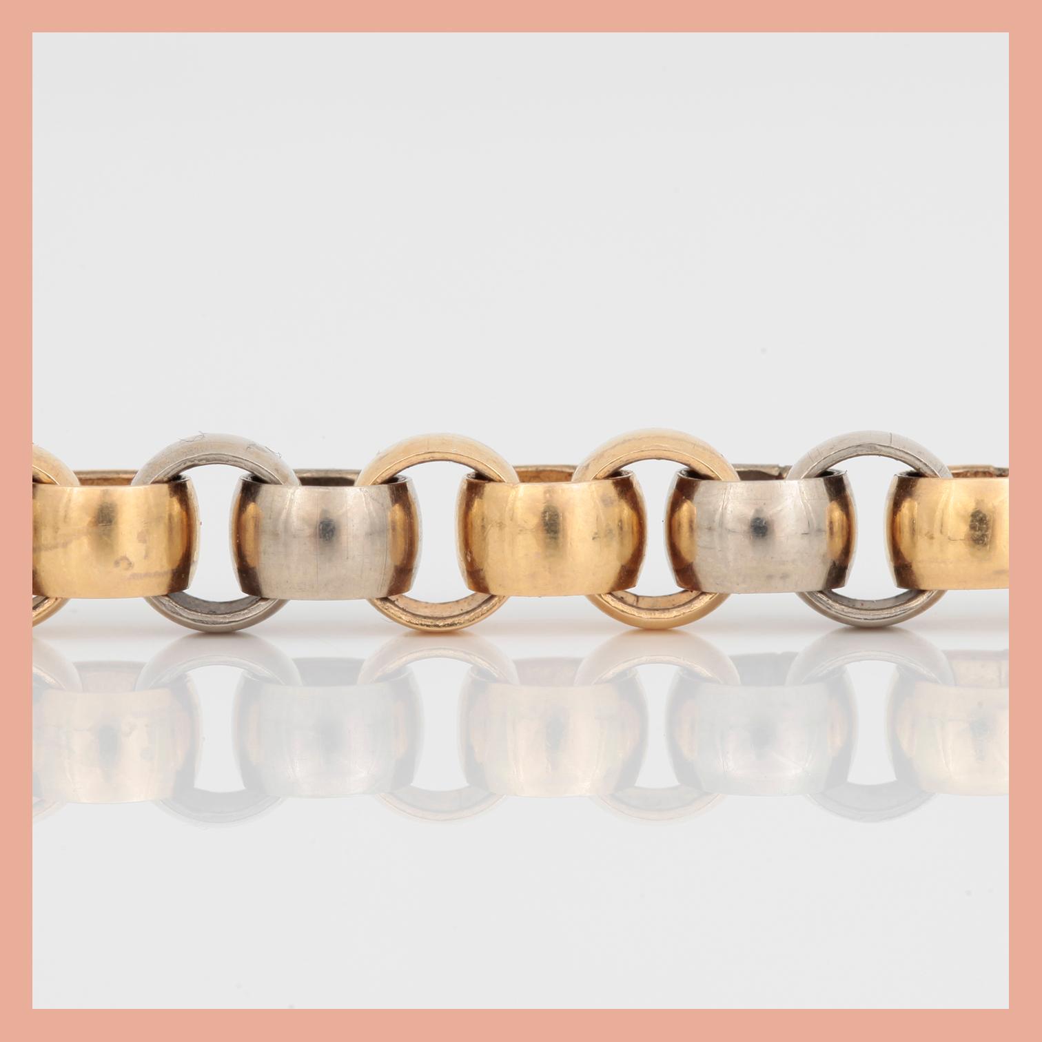 HALSBAND, 2 st, 18K tvåfärgat guld. Total vikt ca 146 g.