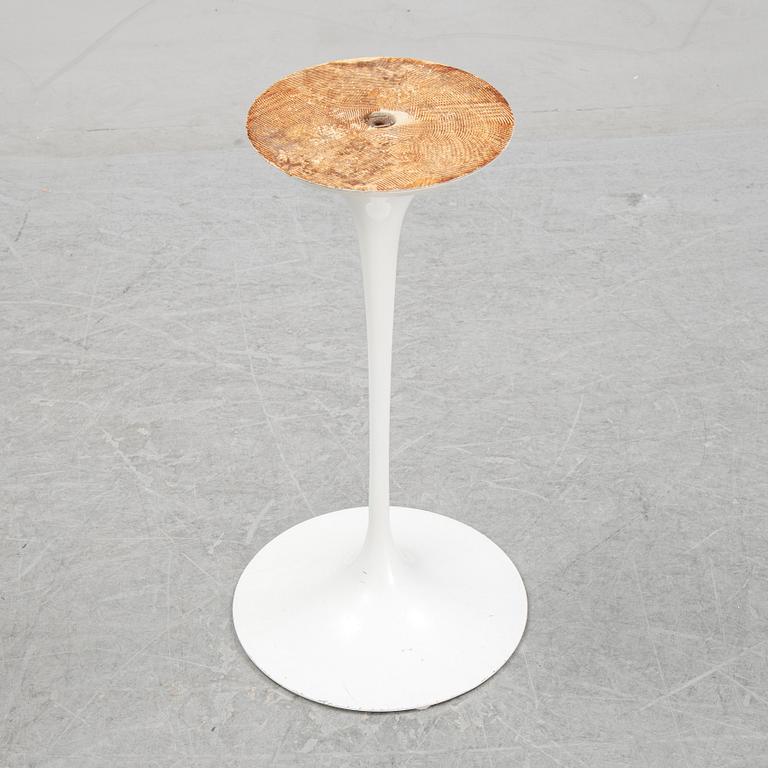 Eero Saarinen, sidobord, "Tulip", Knoll International, USA.