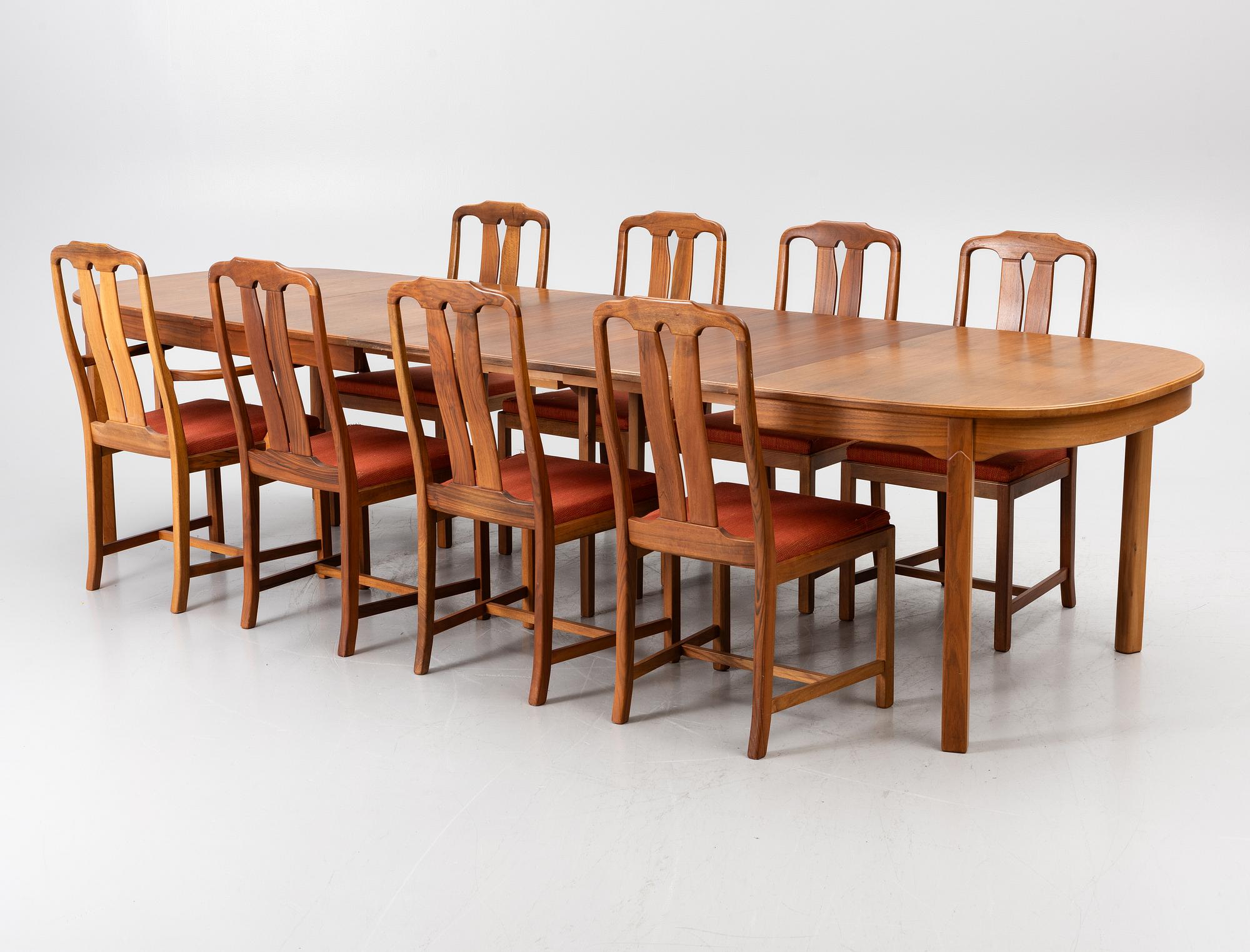 Carl Malmsten, Dining table with 2 armchairs and 6 chairs, 'Ambassador', Åfors Möbelfabrik, second half of the 20th century.